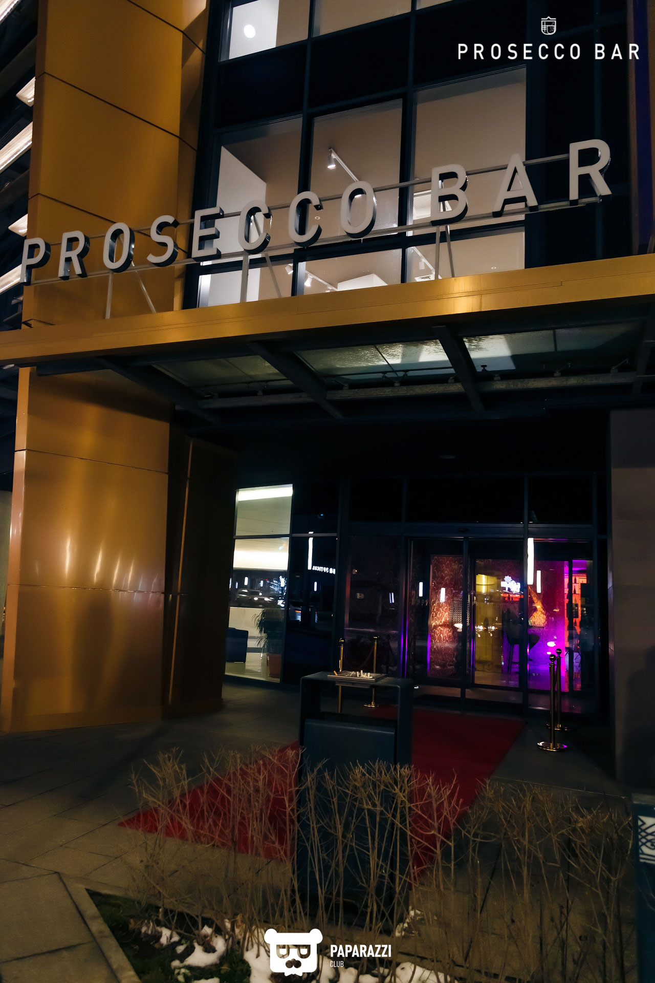 "Prosecco bar"