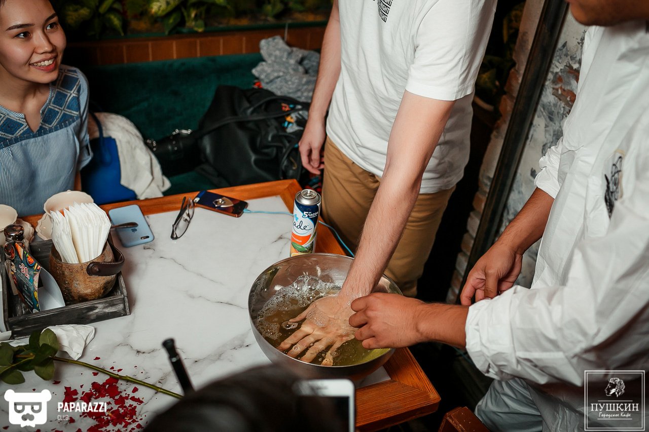 Кафе Пушкин Алматы 08.06.2018 Кафе Пушкин