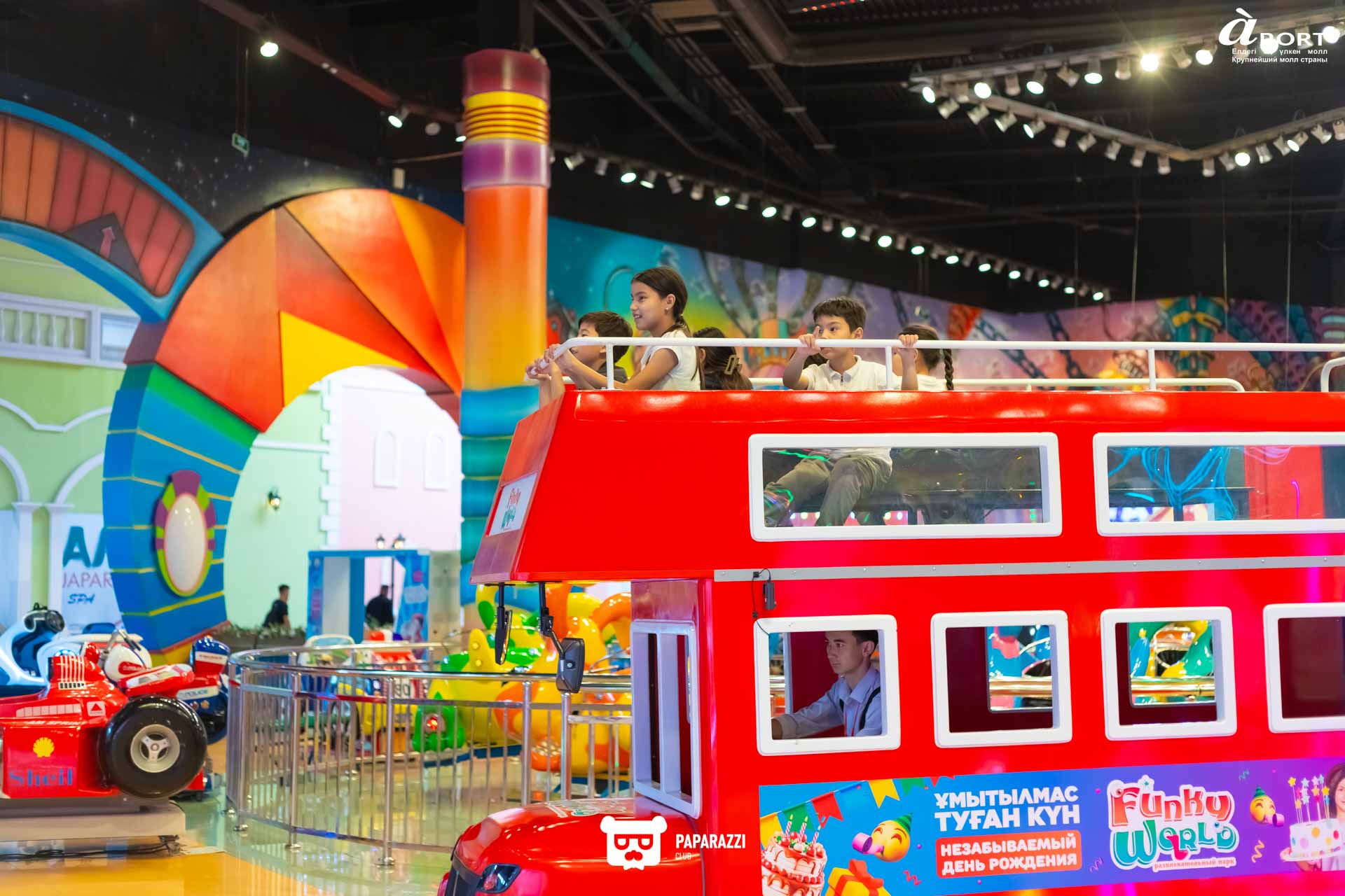 День рождения Aport Mall West Алматы 20.09.2025 День рождения Aport Mall West