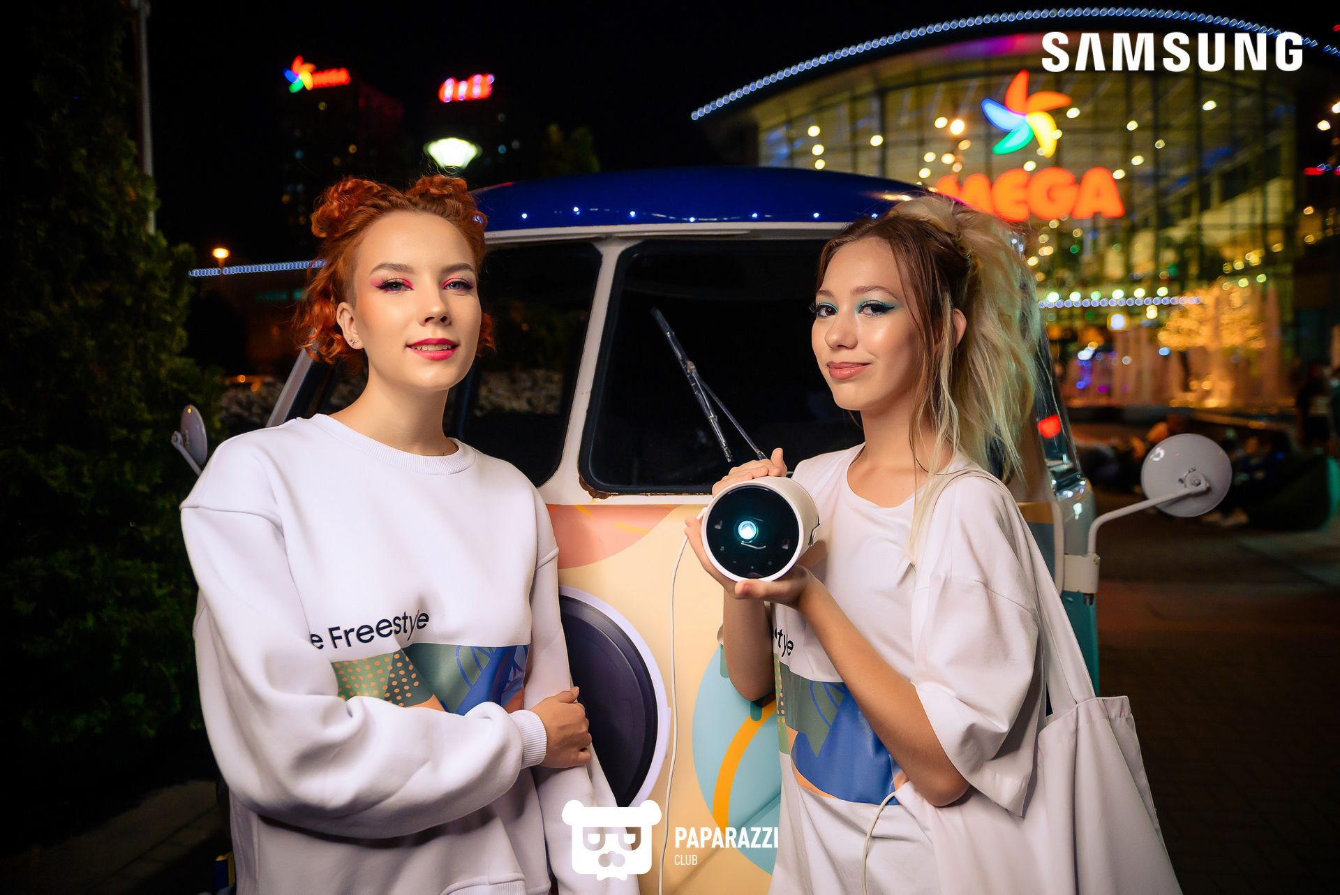 Презентация нового проектора The Freestyle от Samsung