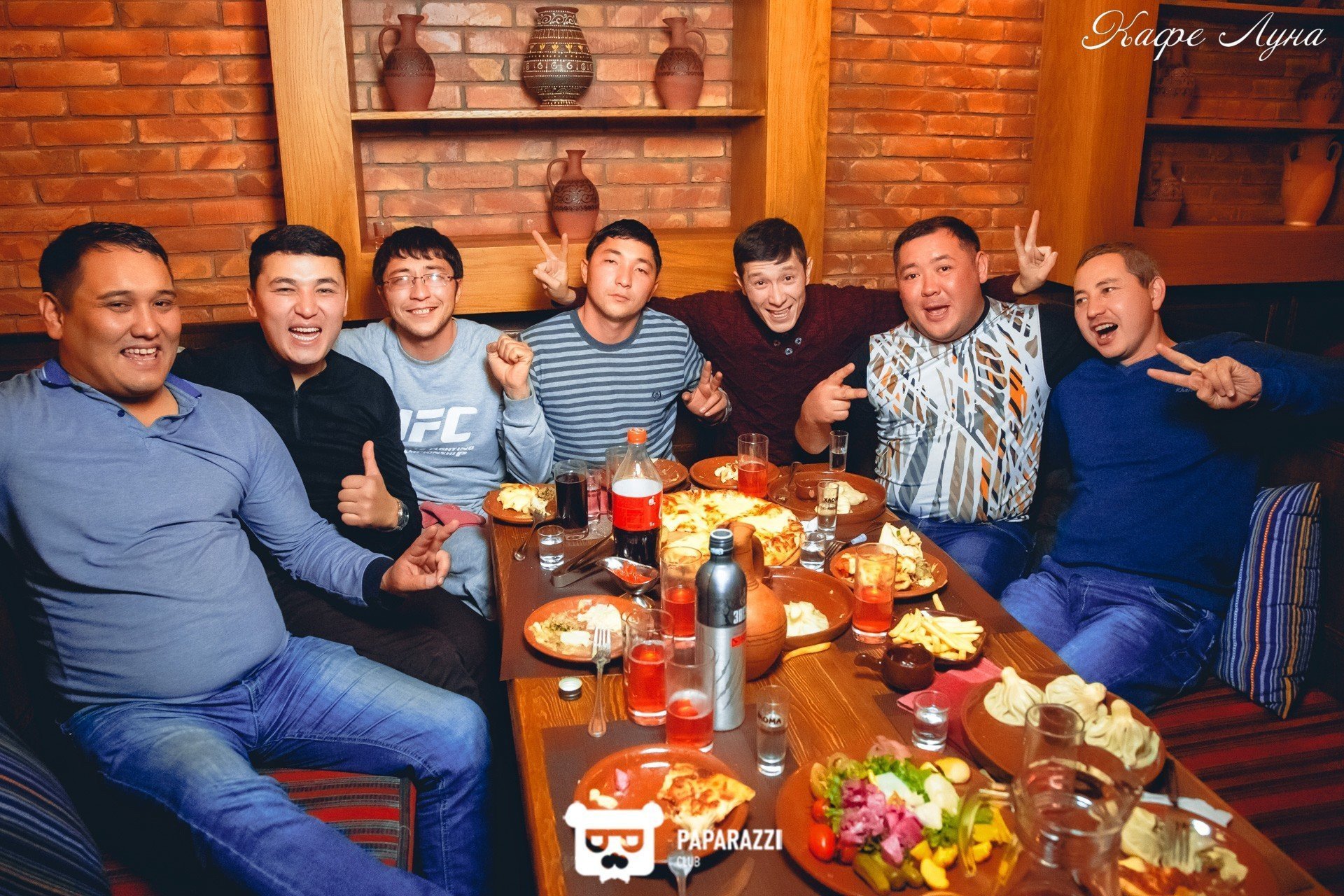 Кафе "Луна" Алматы 25.11.2017 Кафе "Луна"