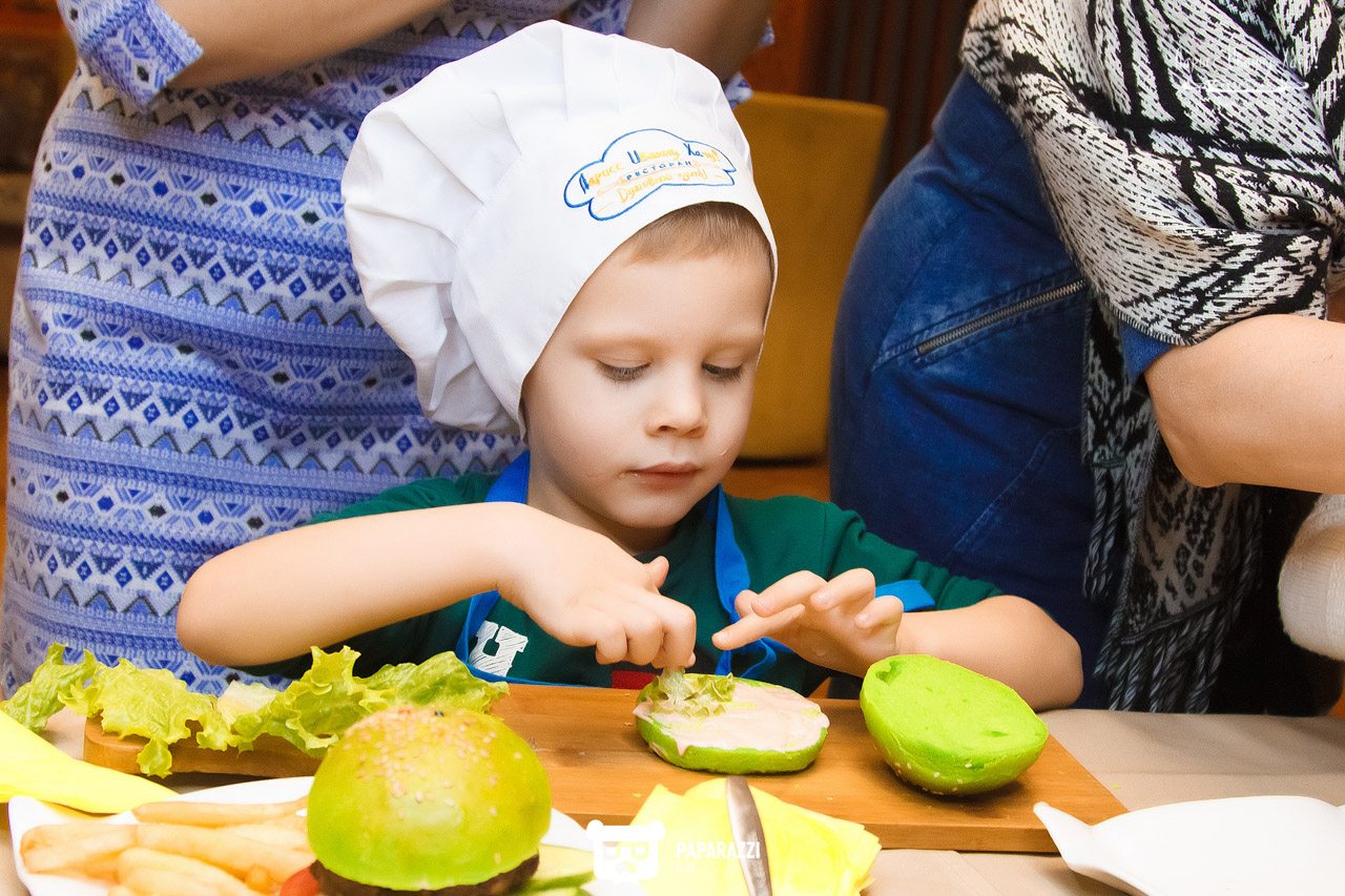 Ларисс Иванну Хачу - Детский мастер класс Алматы 18.11.2018 Ларисс Иванну Хачу - Детский мастер класс