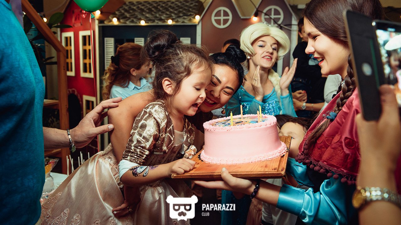 День рождения Алсу Алматы 11.09.2018 День рождения Алсу