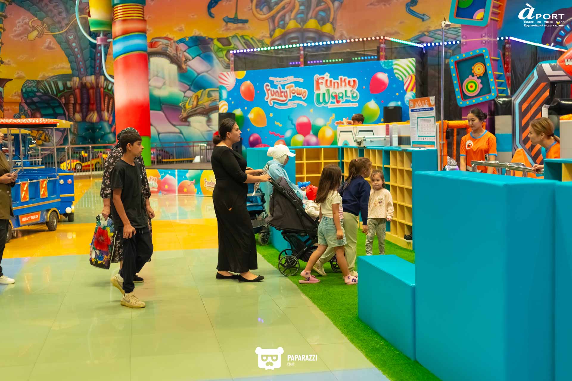 День рождения Aport Mall West Алматы 20.09.2025 День рождения Aport Mall West